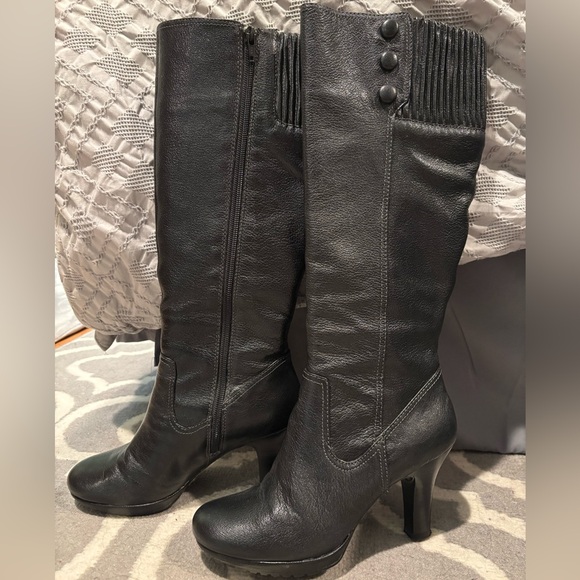 Sofft Black Leather High-Heel Boots, Women’s Size 6.5, Mid-Calf Zip Up Height - Picture 3 of 6